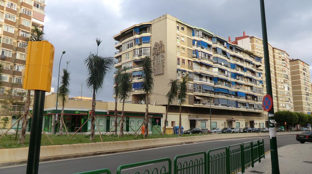 Apartamento Huelin Malaga Ngoại thất bức ảnh
